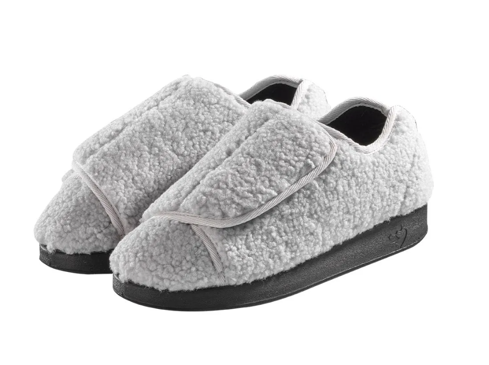 Women's Extra Extra Wide Slippers Antimicrobial