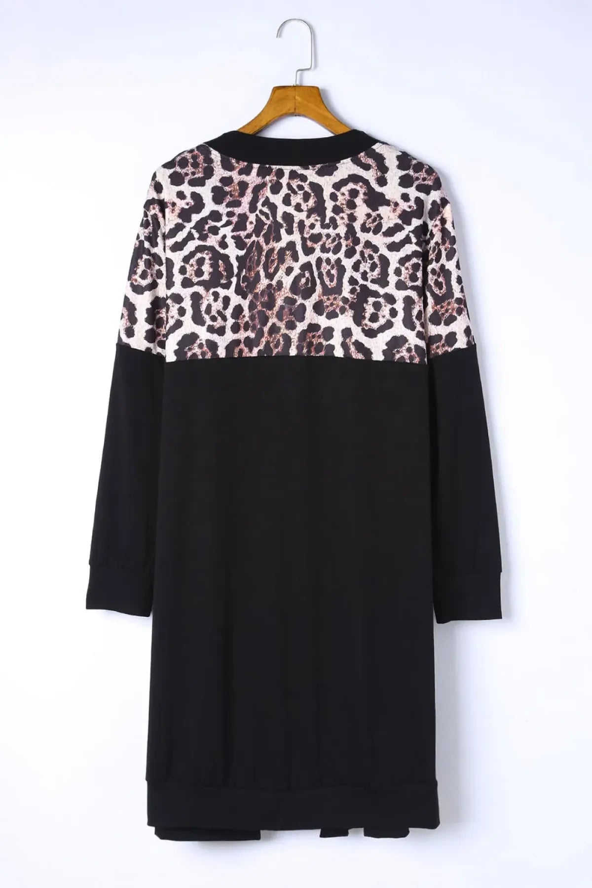 Black Leopard Detail Plus Size Cardigan | Art in Aging